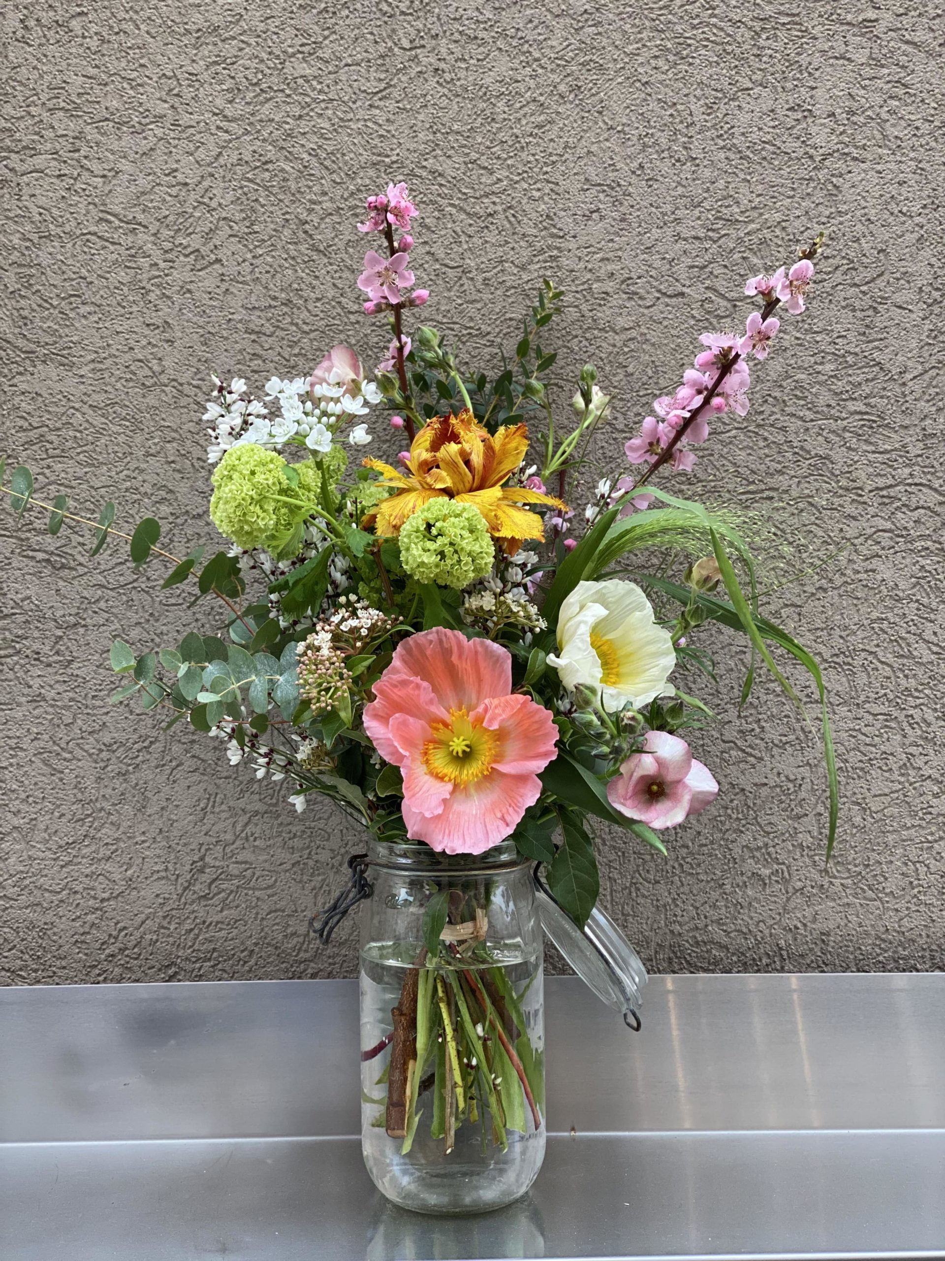 Bouquet de fleurs françaises en livraison sur Lyon — Les Imparfaits